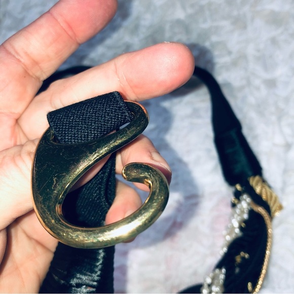 Vintage Black and Gold Braided Belt with Pearl Accents- elastic strap - hook - Picture 4 of 6